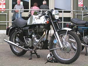 Nice new-old Enfield Cafe Racer
